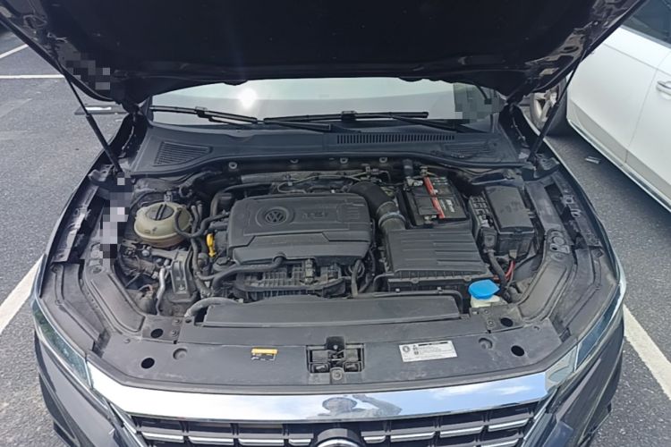Used Volkswagen Passat 2021 380TSI Flagship Edition Engine Bay