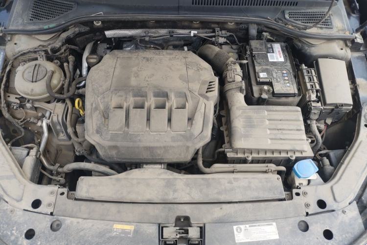 Used Volkswagen Passat 2021 330TSI Luxury Edition Engine Bay