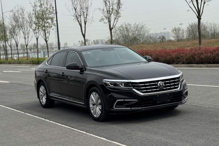 Used Volkswagen Passat 2021 330TSI Elite Edition Exterior 2