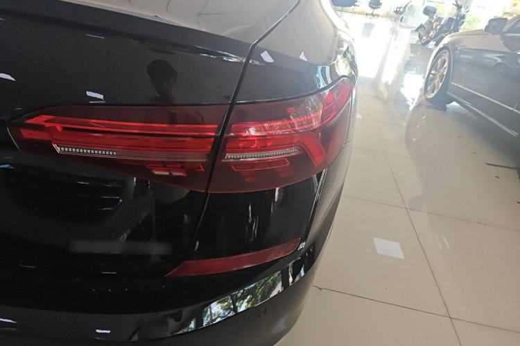 Used Volkswagen Passat 2021 330TSI Elite Edition Exterior 2