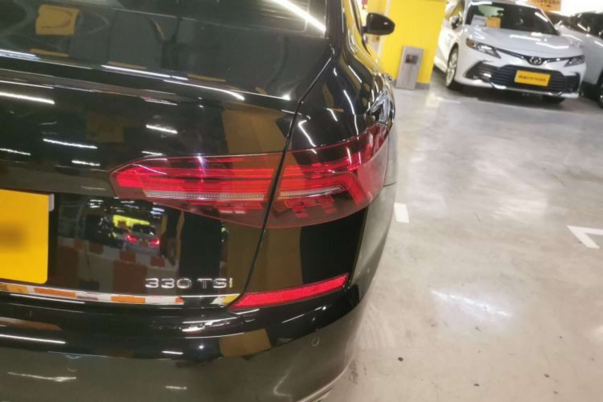 Used Volkswagen Passat 2021 330TSI Luxury Edition Exterior 3