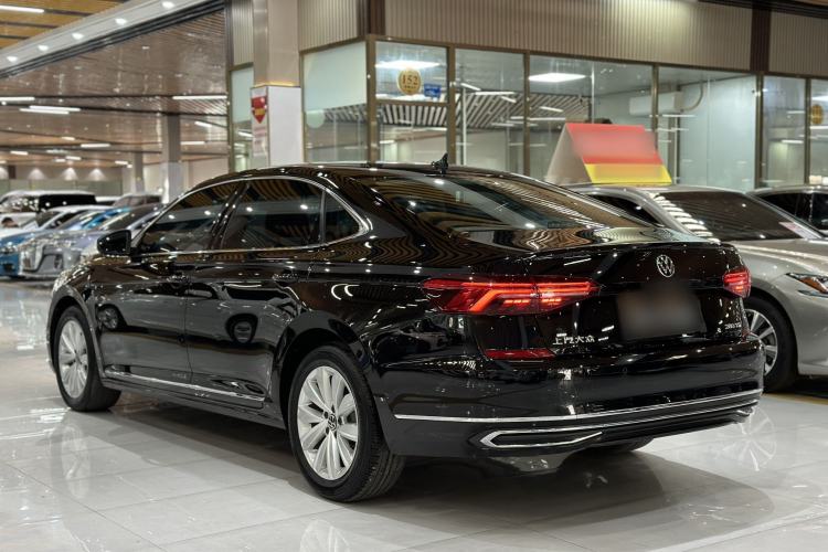 Used Volkswagen Passat 2021 280TSI Elite Edition Exterior 4