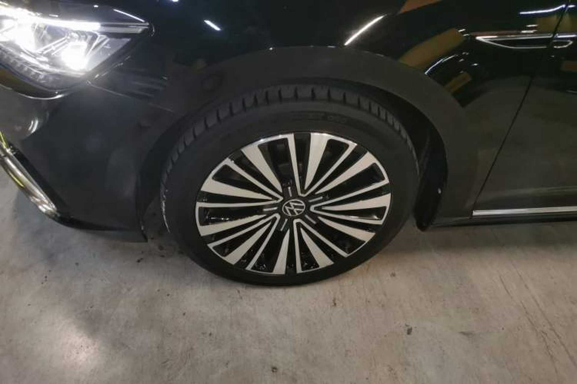 Used Volkswagen Passat 2021 330TSI Luxury Edition Exterior 4