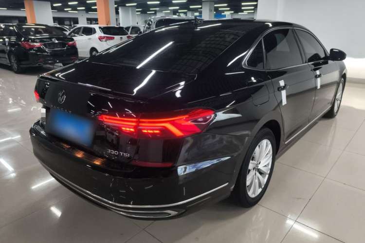 Used Volkswagen Passat 2021 330TSI Elite Edition Exterior 5