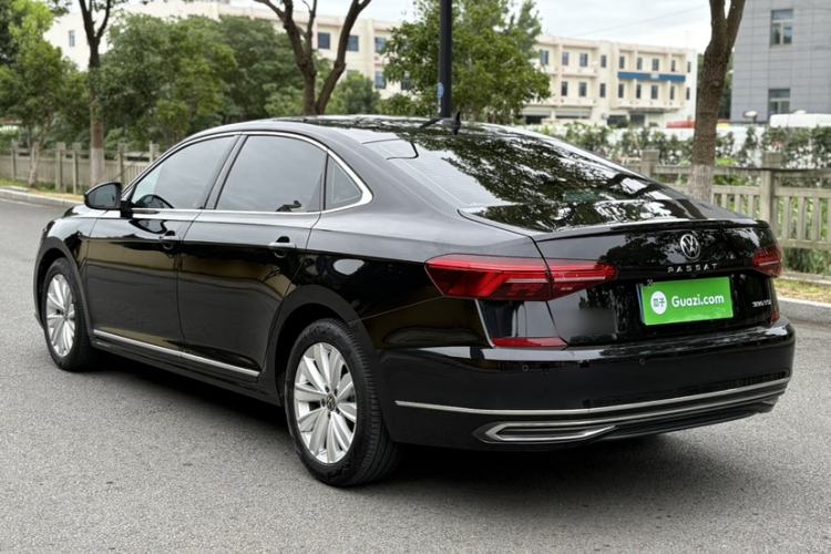 Used Volkswagen Passat 2021 330TSI Elite Edition Exterior 5