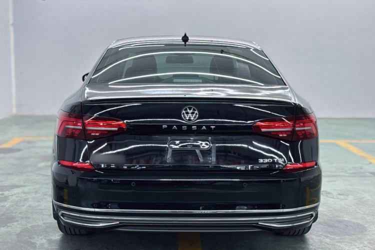 Used Volkswagen Passat 2021 330TSI Elite Edition Exterior 5