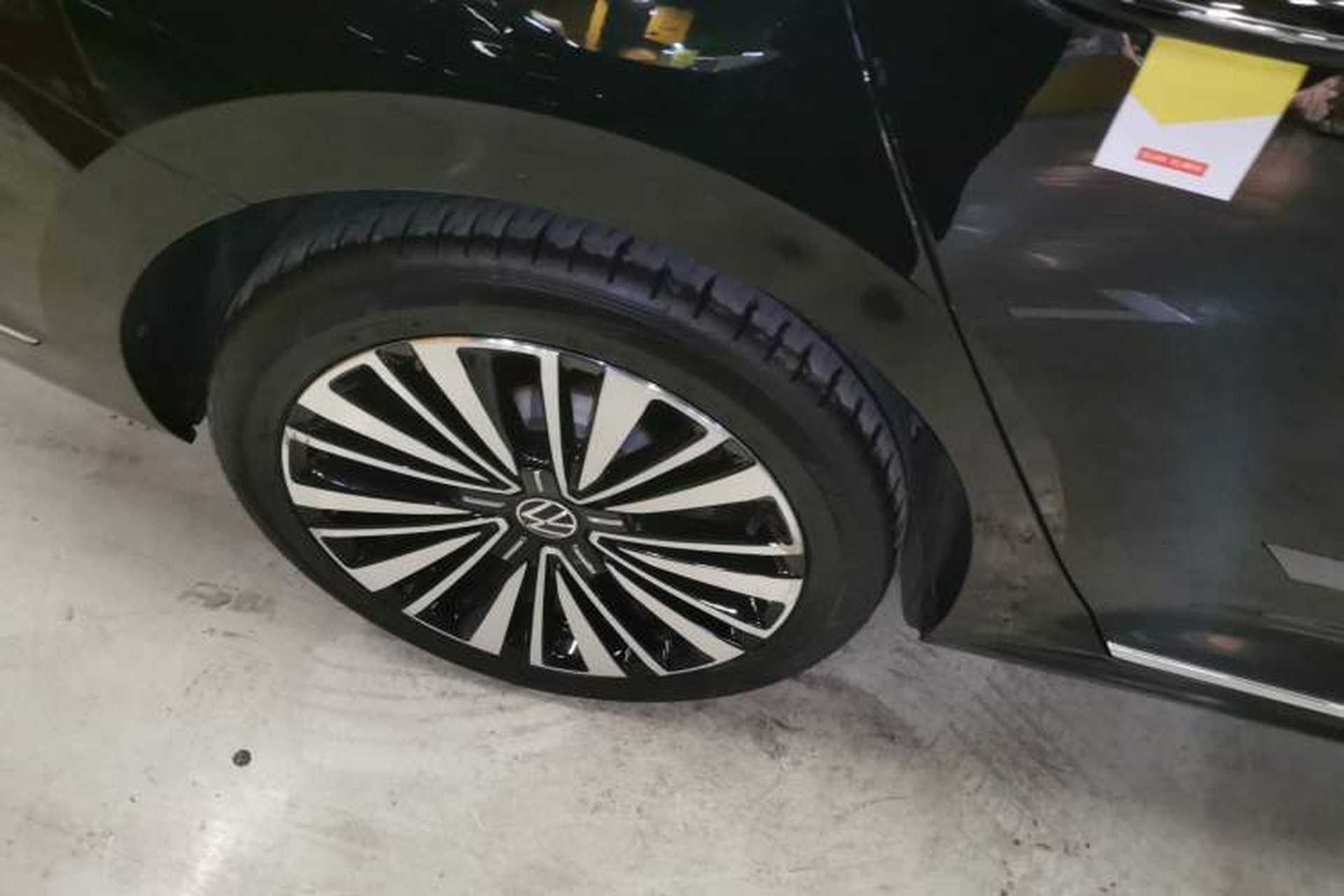 Used Volkswagen Passat 2021 330TSI Luxury Edition Exterior 5