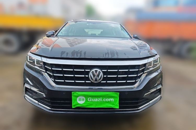 Used Volkswagen Passat 2021 330TSI Elite Edition Front