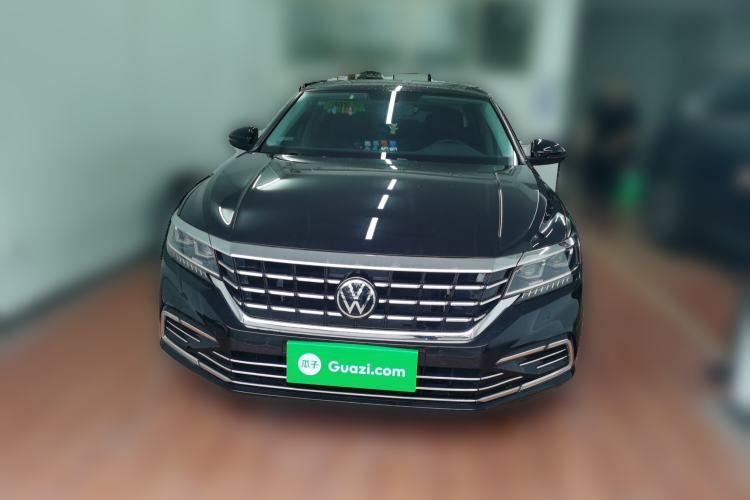 Used Volkswagen Passat 2021 330TSI Luxury Edition Front