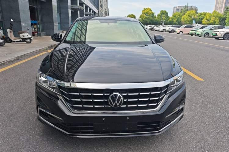 Used Volkswagen Passat 2021 280TSI Business Edition Front
