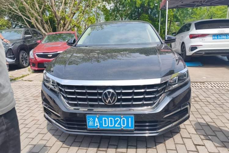 Used Volkswagen Passat 2021 330TSI Elite Edition Front