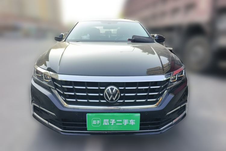 Used Volkswagen Passat 2021 330TSI Elite Edition Front