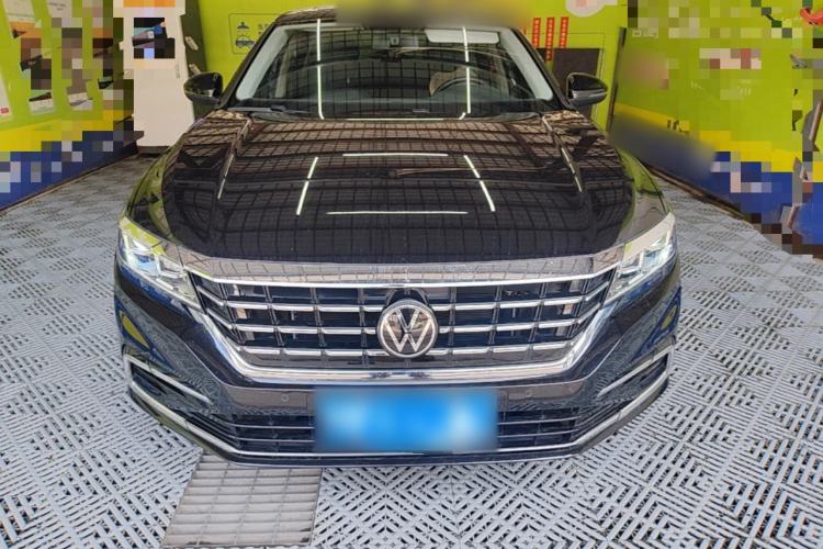 Used Volkswagen Passat 2021 330TSI Elite Edition Front