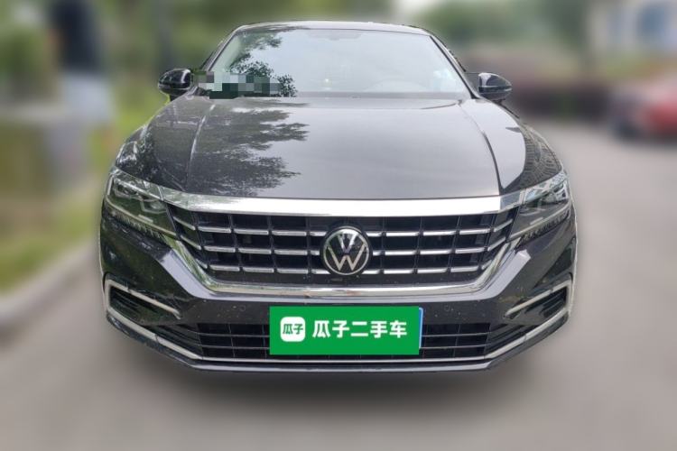 Used Volkswagen Passat 2021 330TSI Luxury Edition Front