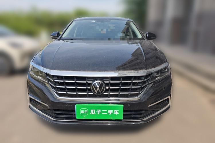 Used Volkswagen Passat 2021 330TSI Luxury Edition Front