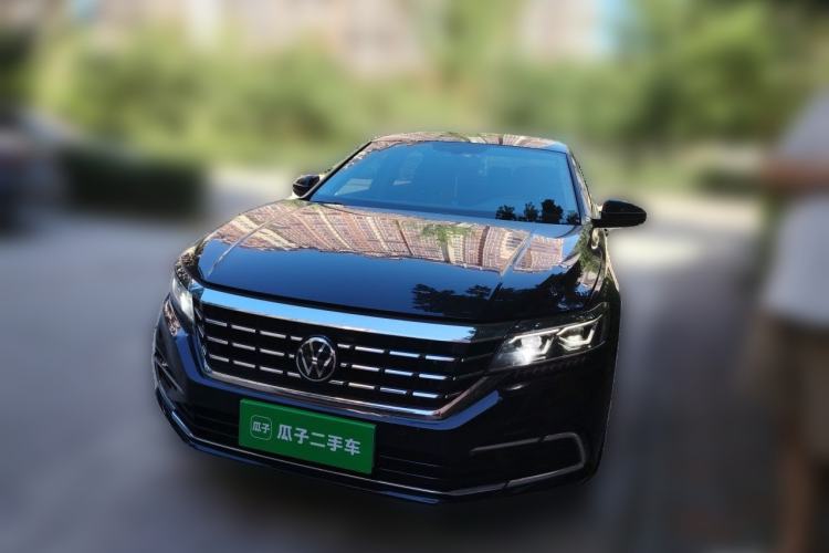 Used Volkswagen Passat 2021 330TSI Luxury Edition Front