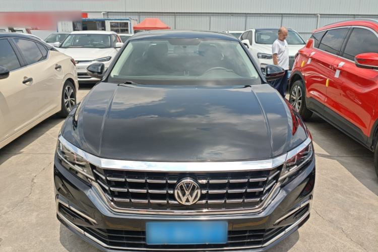 Used Volkswagen Passat 2021 280TSI Business Edition Front