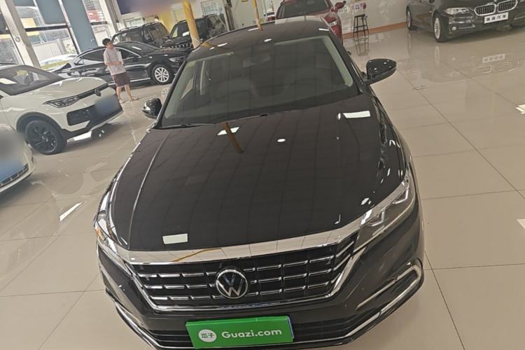 Used Volkswagen Passat 2021 330TSI Elite Edition Front