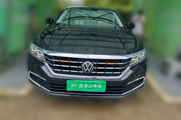 Used Volkswagen Passat 2021 330TSI Luxury Edition Front