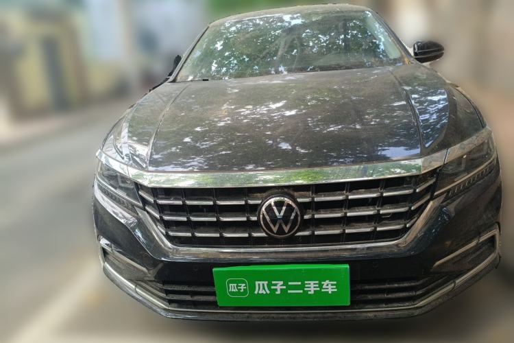 Used Volkswagen Passat 2021 330TSI Luxury Edition Front