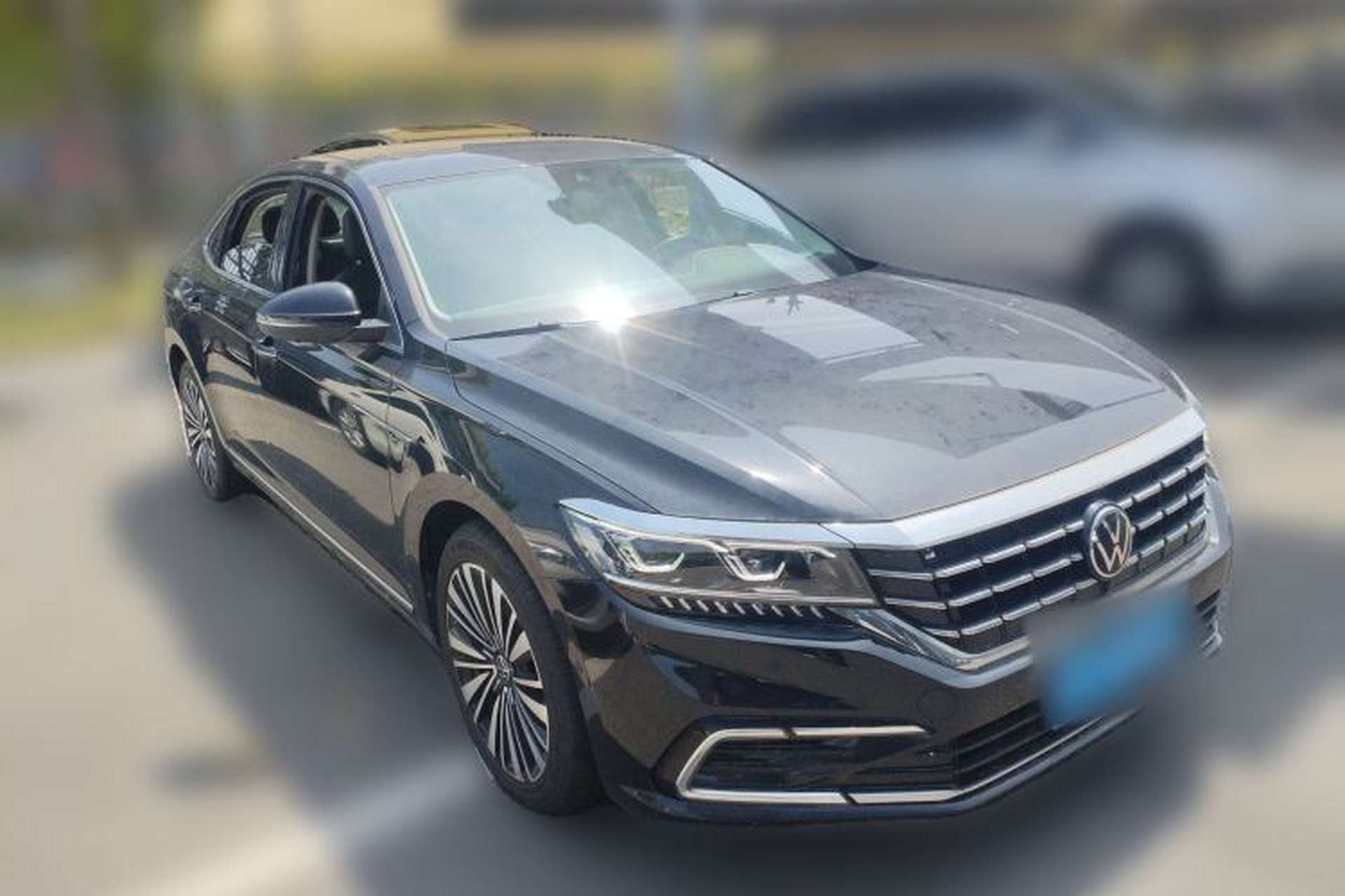 Used Volkswagen Passat 2021 380TSI Flagship Edition Front Right 45 Deg