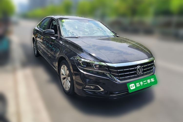 Used Volkswagen Passat 2021 280TSI Elite Edition Front Right 45 Deg