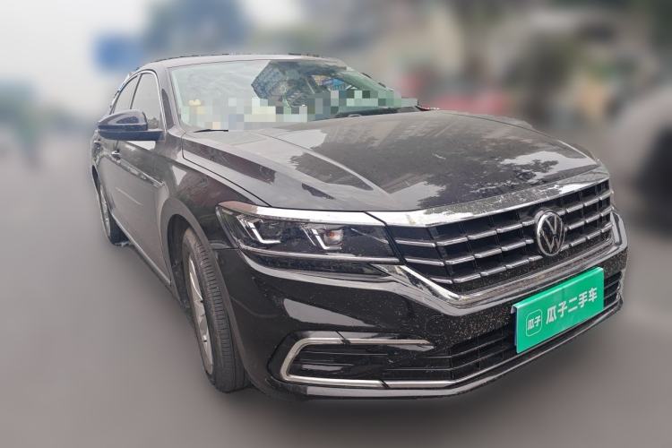 Used Volkswagen Passat 2021 280TSI Business Edition Front Right 45 Deg