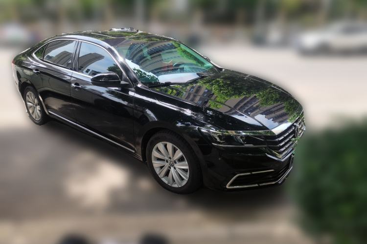 Used Volkswagen Passat 2021 280TSI Elite Edition Front Right 45 Deg