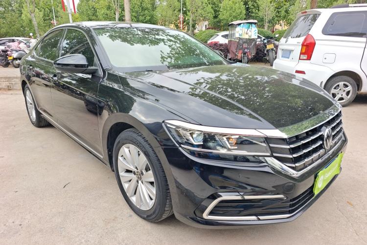Used Volkswagen Passat 2021 330TSI Elite Edition Front Right 45 Deg