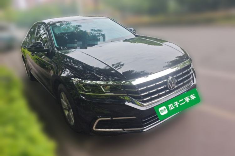 Used Volkswagen Passat 2021 280TSI Business Edition Front Right 45 Deg