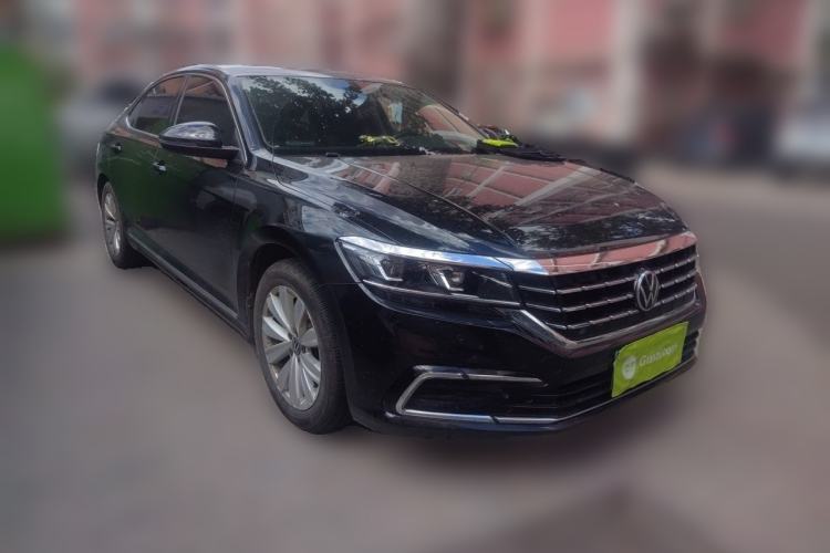 Used Volkswagen Passat 2021 330TSI Elite Edition Front Right 45 Deg