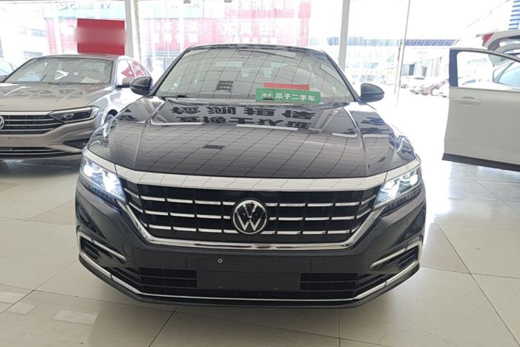 Used Volkswagen Passat 2021 330TSI Luxury Edition Front