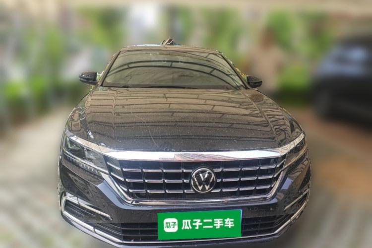 Used Volkswagen Passat 2021 330TSI Luxury Edition Front