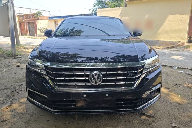 Used Volkswagen Passat 2021 280TSI Business Edition Front