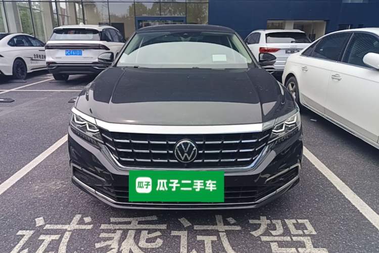 Used Volkswagen Passat 2021 380TSI Flagship Edition Front
