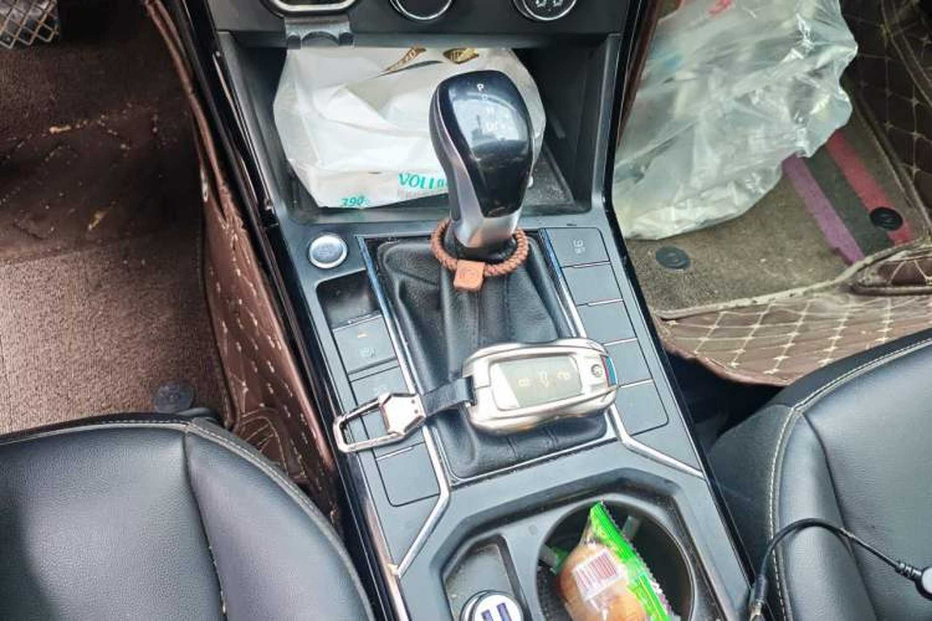 Used Volkswagen Passat 2021 280TSI Business Edition Gear Lever