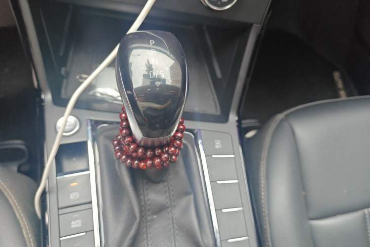 Used Volkswagen Passat 2021 280TSI Business Edition Gear Lever