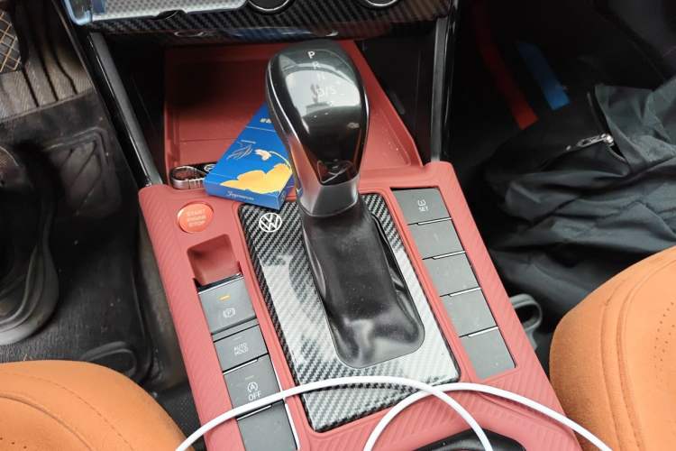 Used Volkswagen Passat 2021 280TSI Business Edition Gear Lever
