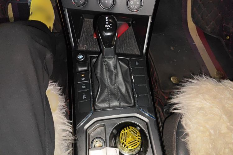 Used Volkswagen Passat 2021 280TSI Business Edition Gear Lever