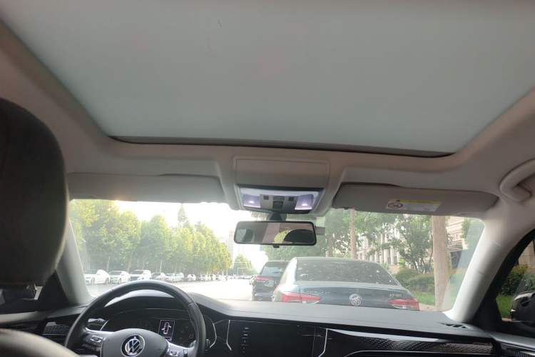 Used Volkswagen Passat 2021 330TSI Elite Edition Headliner