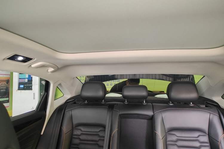 Used Volkswagen Passat 2021 330TSI Elite Edition Headliner