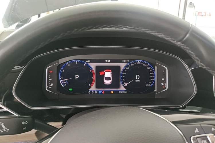 Used Volkswagen Passat 2021 330TSI Luxury Edition Instrument Cluster