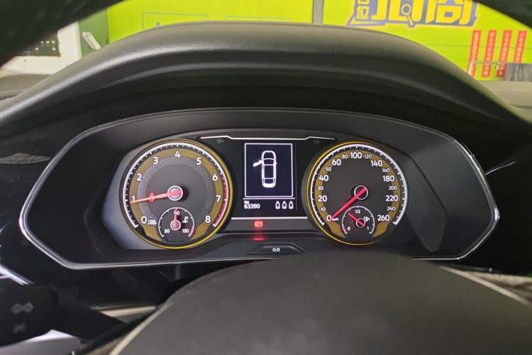 Used Volkswagen Passat 2021 330TSI Elite Edition Instrument Cluster