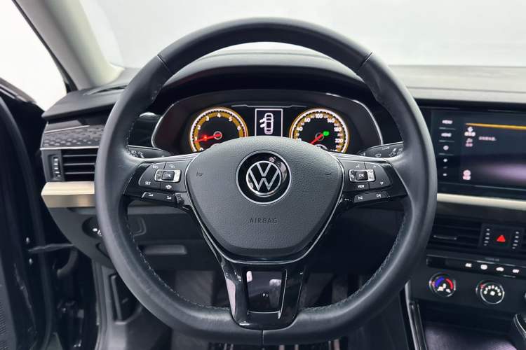Used Volkswagen Passat 2021 330TSI Elite Edition Interior 3