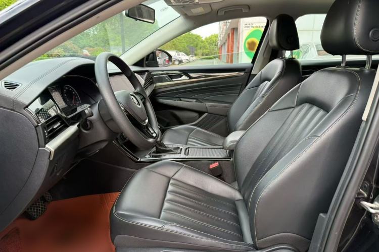 Used Volkswagen Passat 2021 280TSI Business Edition Interior 3