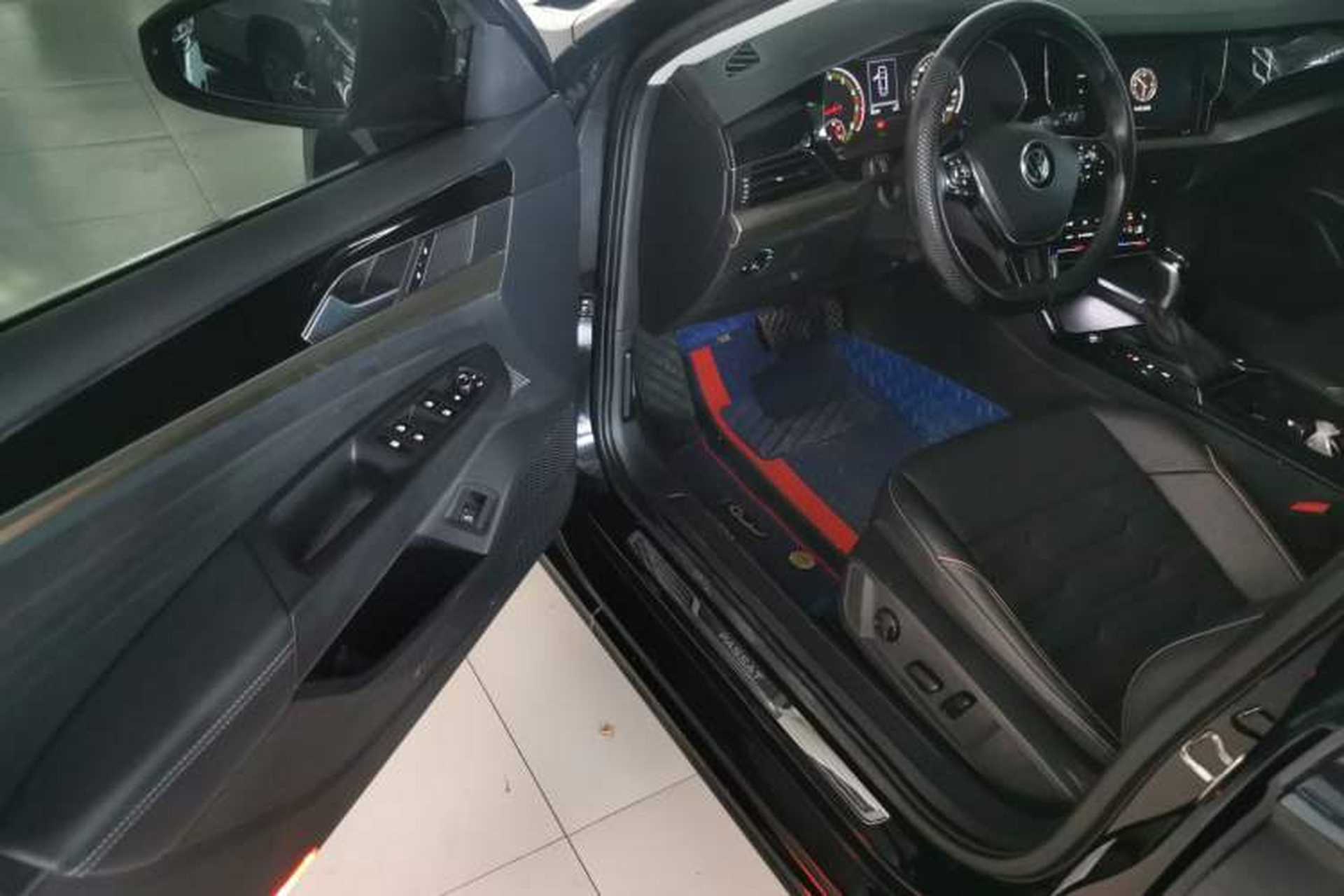 Used Volkswagen Passat 2021 330TSI Elite Edition Interior 3