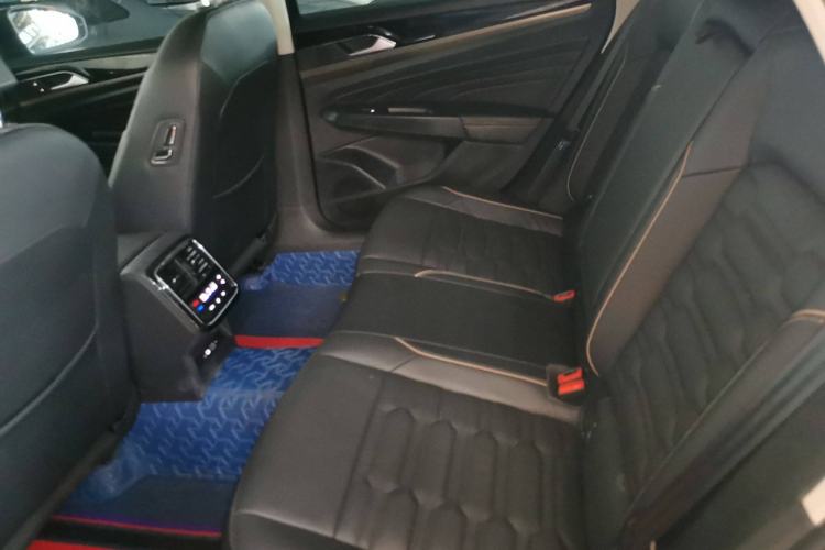 Used Volkswagen Passat 2021 330TSI Elite Edition Interior 4