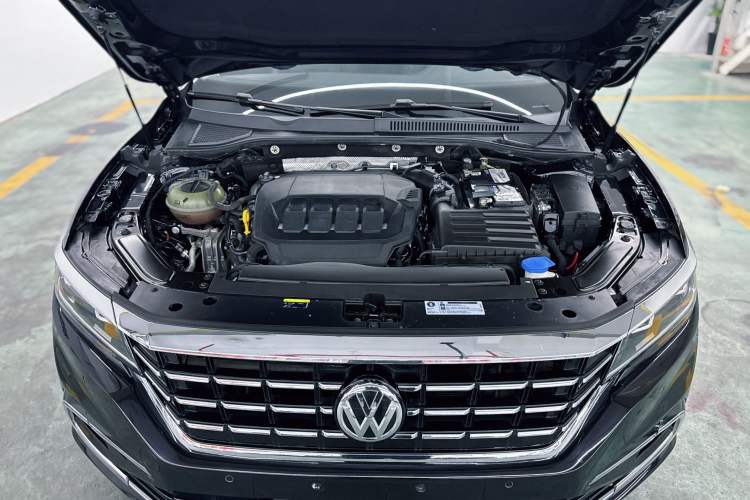 Used Volkswagen Passat 2021 330TSI Elite Edition Interior 7