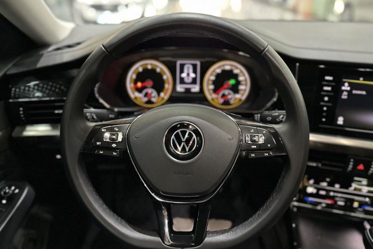 Used Volkswagen Passat 2021 280TSI Elite Edition Interior 7