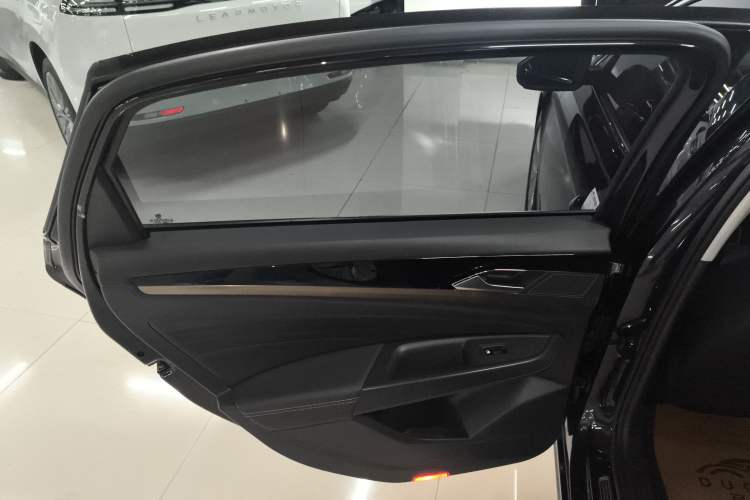 Used Volkswagen Passat 2021 330TSI Elite Edition Interior 8
